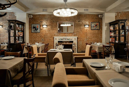 Большой зал в Малый зал