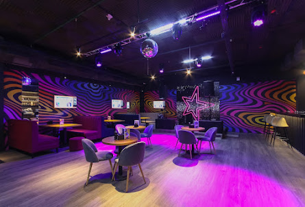 Караоке-зал  в Караоке-зал 