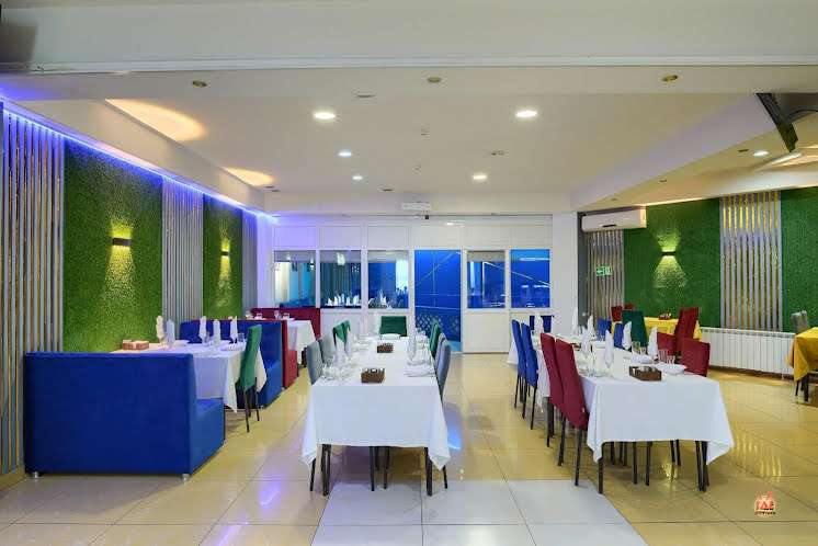 Основной зал  в «MIRAGE» фотография №8