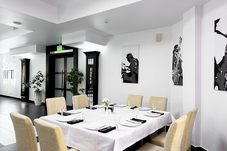 Зал "Рояль Холл" в «Отдых» фотография №3