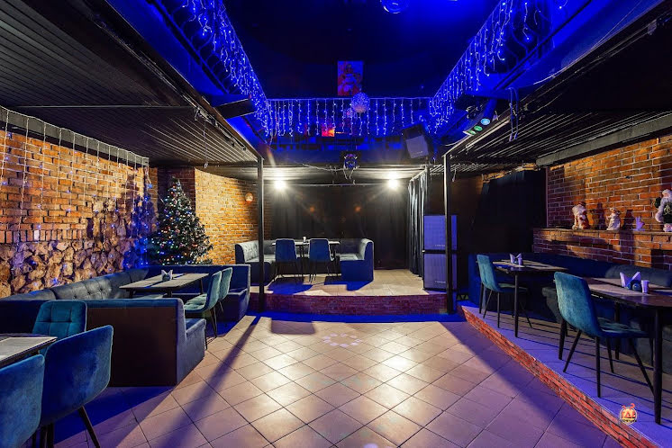 Ночной зал в «Roly-Poly» фотография №8