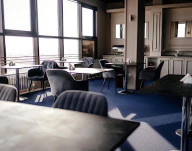  ресторан 7  небо