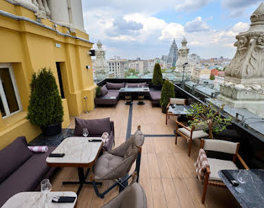  ресторан OBLAKO