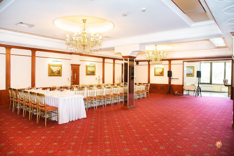 Банкетный зал «Петровский» в «Лизет» фотография №2