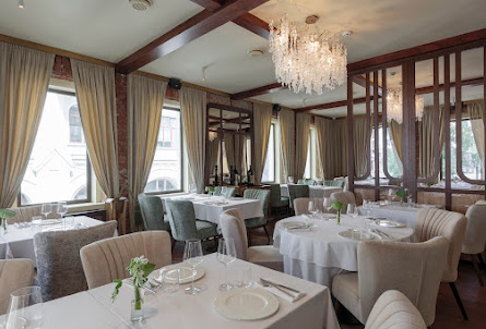 Unica Большой зал  в SEGRETO BAR