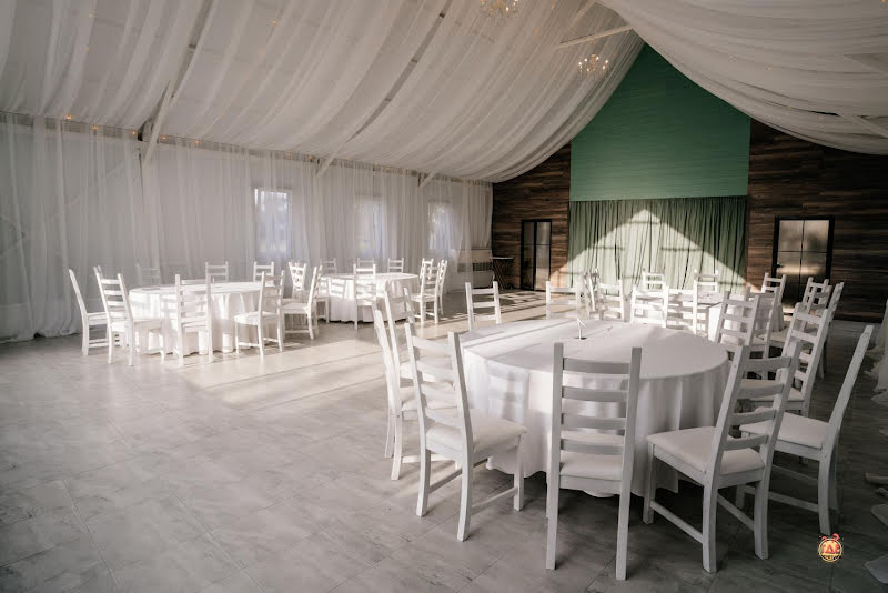 WHITE WEDDING фотография №17