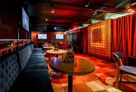 Караоке зал в Караоке зал