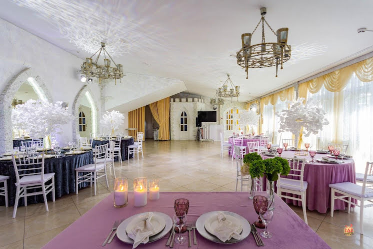 Зеркальный зал в «Кирочный двор» фотография №19