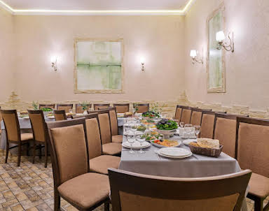  ресторан Барев