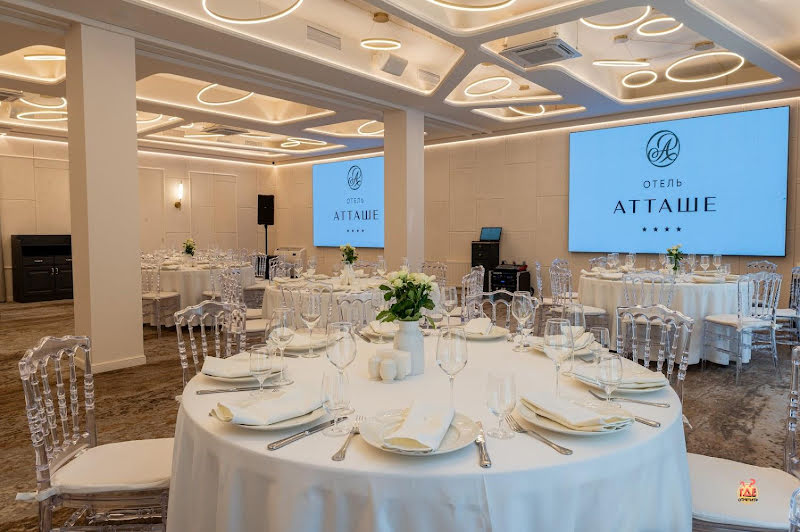 Атташе фотография №8