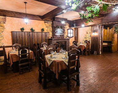  ресторан Медведь