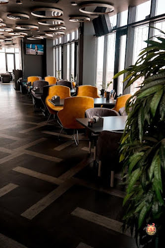 Основной зал в «Пентхаус Марка Миллера» фотография №10