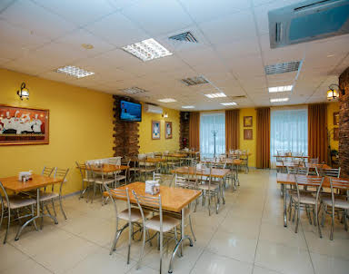  ресторан Кухмистръ на Комсомольской