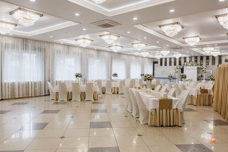 Основной зал в «Арслан» фотография №1