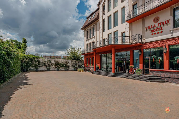 Зал ресторана  в «Villa Italy» фотография №11