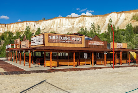 Открытый банкетный зал «Салун» в Уютный шатер