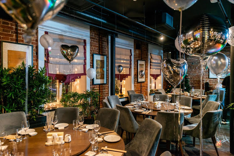 Зал ресторана   в «Чжун Го» фотография №6