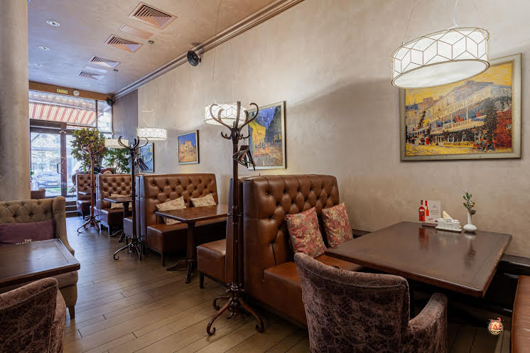 Основной зал в «Vinsent на Мира» фотография №18