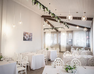  ресторан Щербет на Зорге