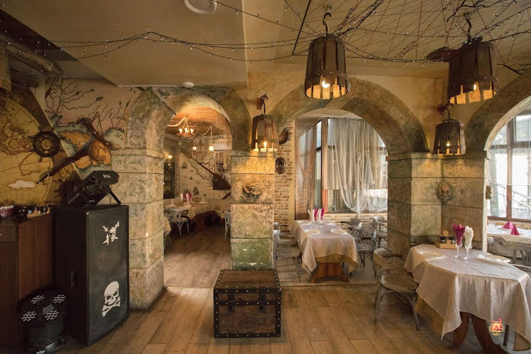 VIP на 1 этаже в «Пиратская Харчевня» фотография №8