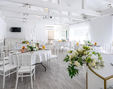  ресторан Anstar House Kapustino