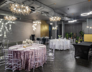  ресторан Food Factory  loft на Ядрицевской