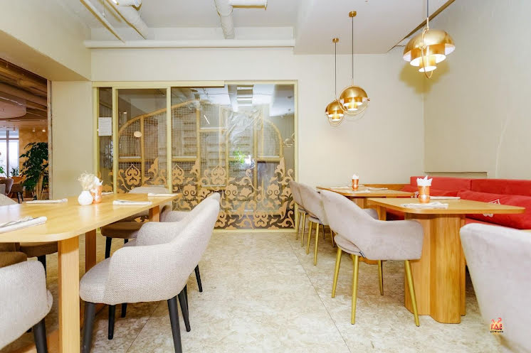 Основной зал в «Tatar by Tubatay на Мусина» фотография №5