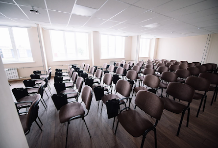 Конференц-зал в Основной зал