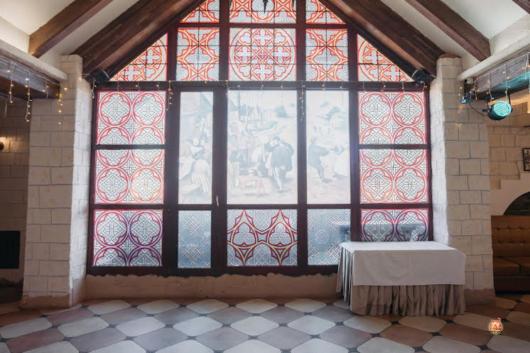 Основной зал  в «Подворье замка» фотография №13