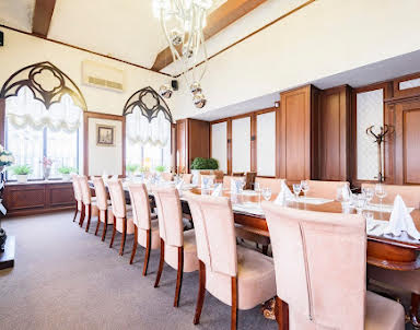  ресторан Пражский клуб