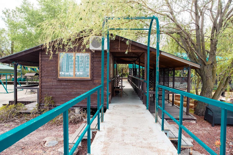 Избушка на воде в «Голубая волна» фотография №8