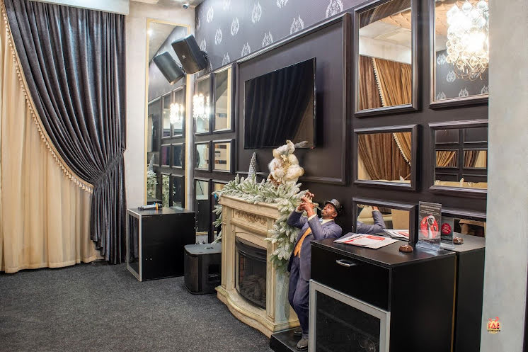 Зал «Опера» в «Академия Караоке на Ширямова» фотография №5