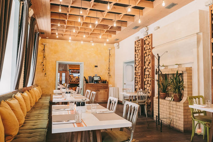 Каминный зал  в «Пряности & Радости на ВО» фотография №14