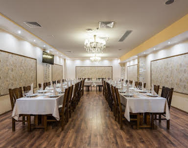  ресторан Ариана на Привольной