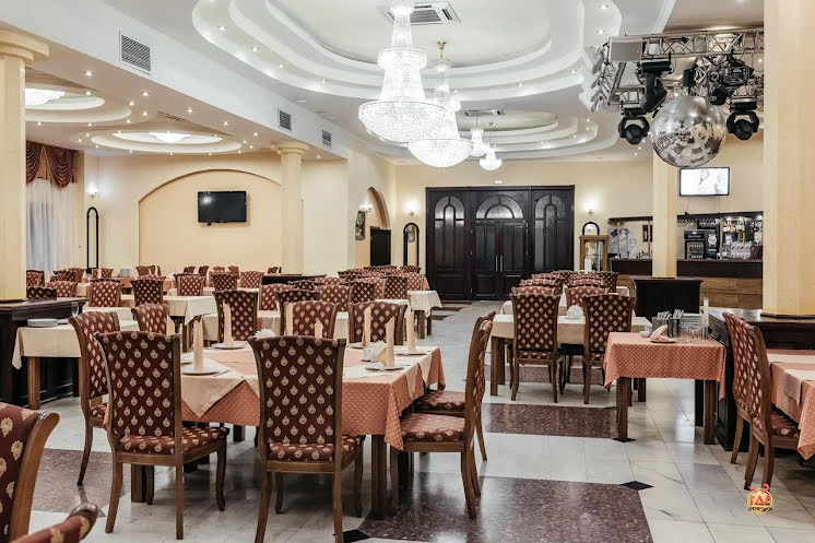 Основной зал в «Седьмое Небо» фотография №1