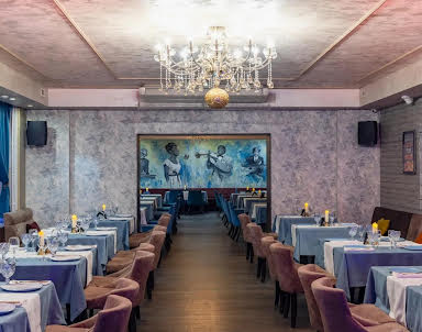  ресторан Noisy River