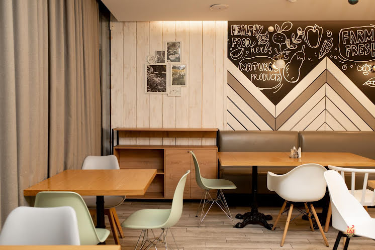 Банкетный зал в «Избушка на Михалевском» фотография №11