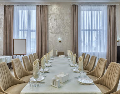  ресторан Адель