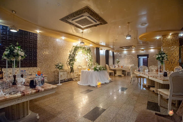 Зал на 130 человек в «Империя» фотография №6