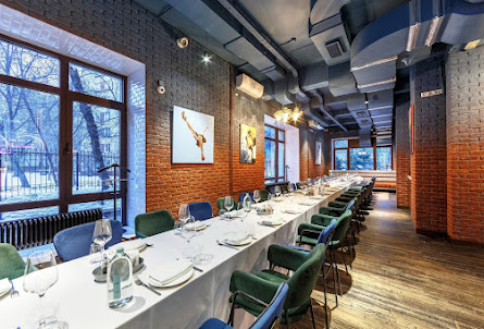 Основной зал в Основной зал