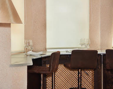  ресторан 9PARROTS