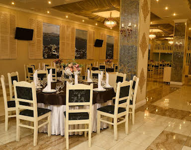  ресторан Buta Palace