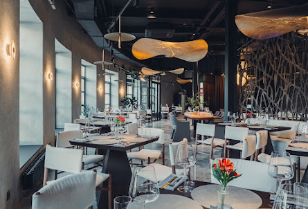 Основной зал в Основной зал