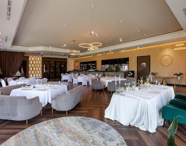  ресторан Своя Среда