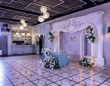 Новый год в Жардин