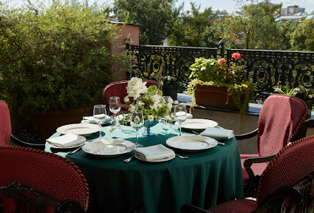 Летняя терраса в Зал «Библиотека»