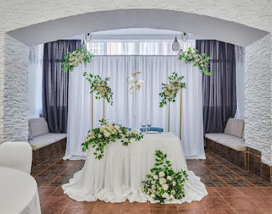 Новый год в Ника на Лермонтова