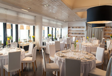 Основной зал в Летняя веранда