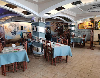 Новый год в Дали