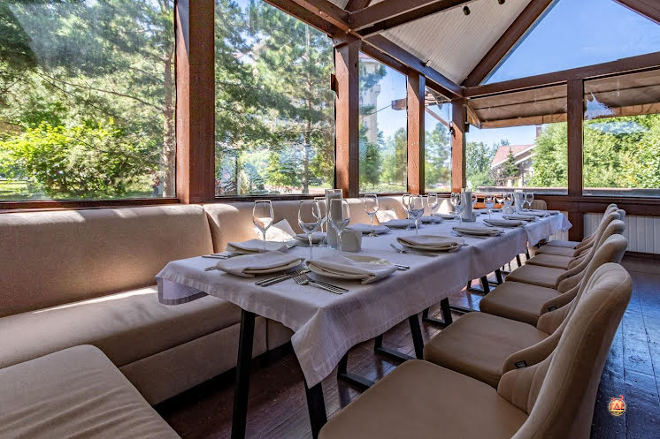 Летний ресторан Château Tamagne в «SMOLINOPARK» фотография №15